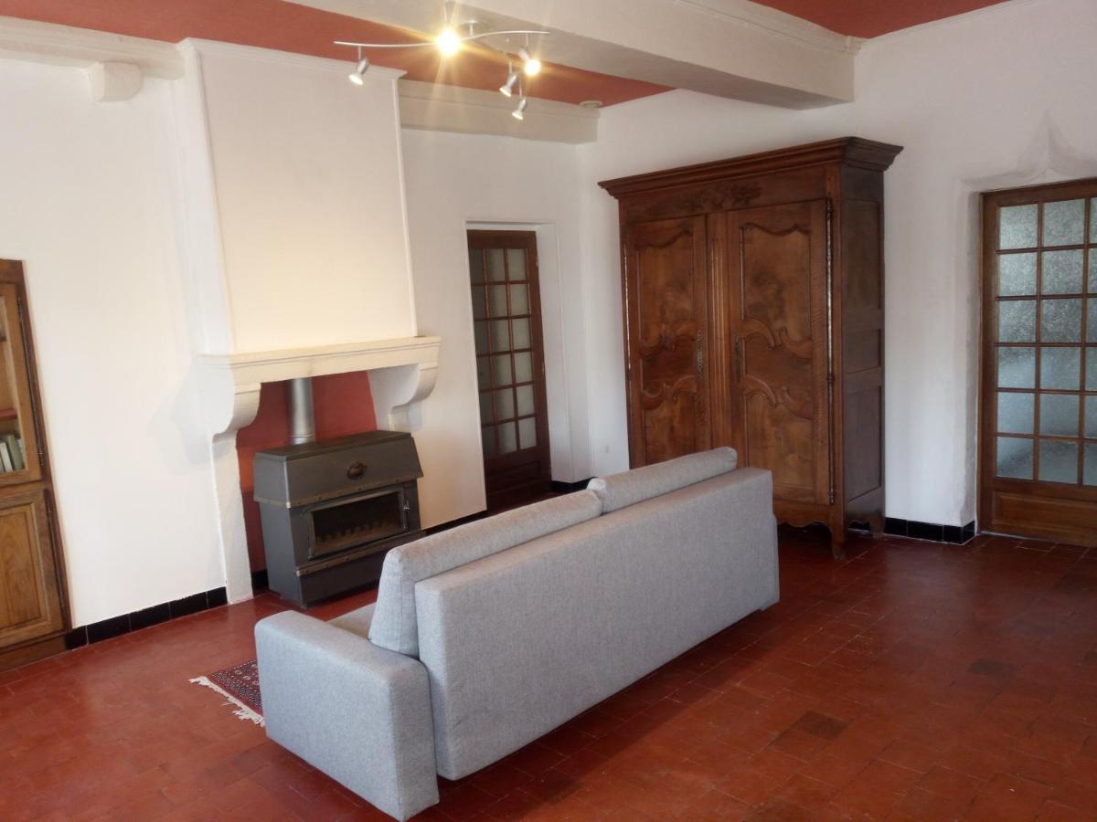 Gite A La Ferme Le Rousset Exterior photo